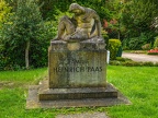 011-essen - east cemetery